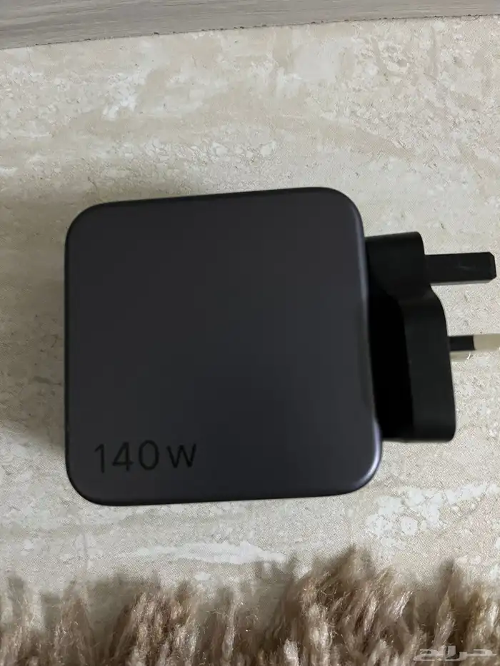شاحن جداري 140w 1
