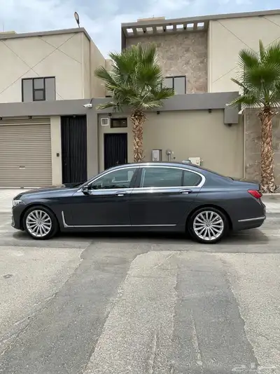 بي ام دبليو (Li 730) م 2021 6