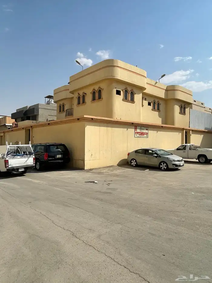 للبيع فيلا زاوية 600م حي ظهرة البديعة 3