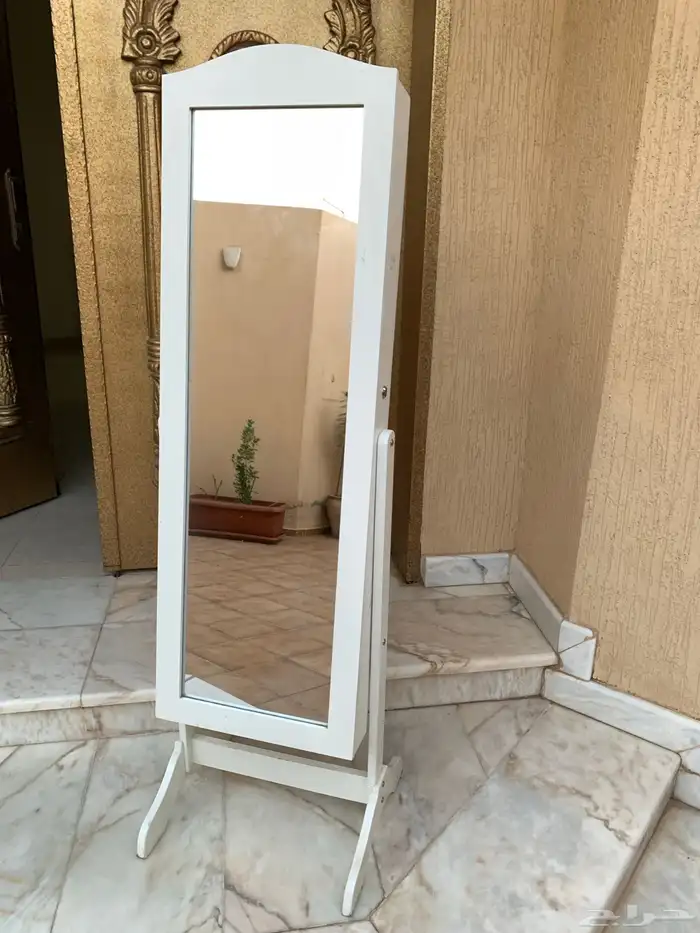 مرايه مع دولاب خزانه مجوهرات واكسسوارات 1
