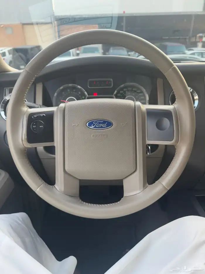 فورد اكسبيدشن 2014 9