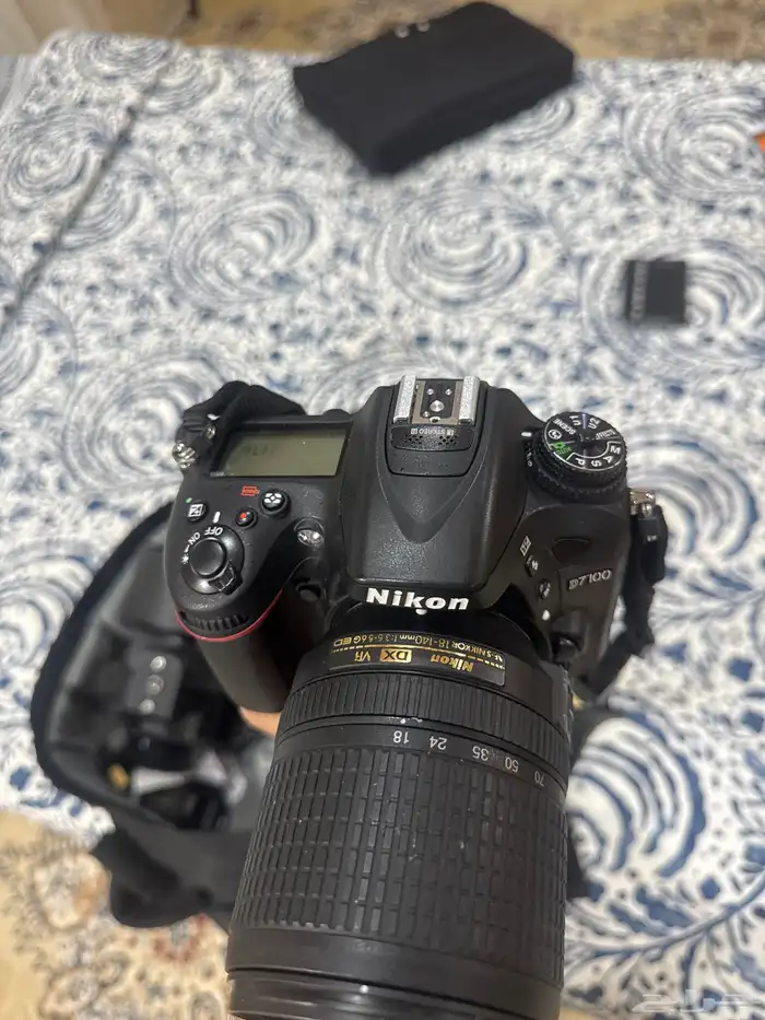 كاميرا نيكون 7100D 1