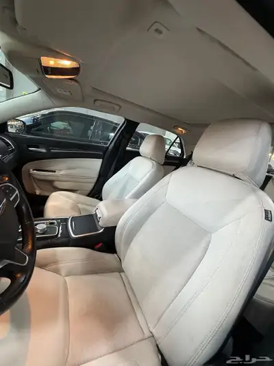كرايزلر C300 2021 نص فل ليمتد V8 5.7 معرض(الرشيدي) 6
