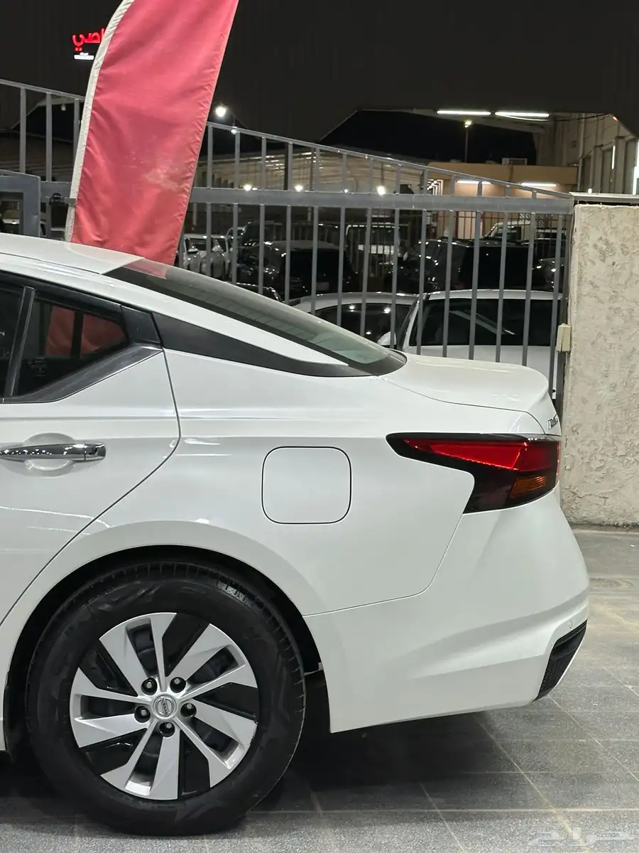 التيما 2020 لؤلؤي ستاندر S لدى معرض(عبيد الرشيدي) 21