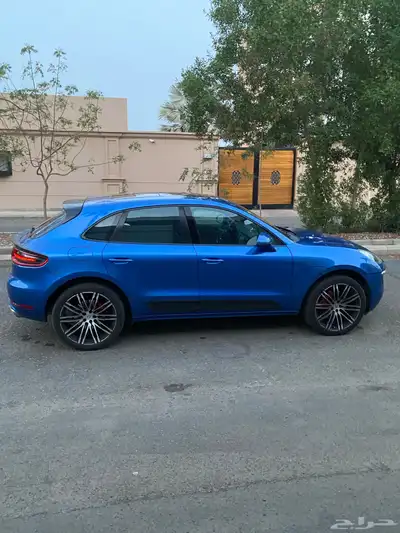 للبيع بورش مكان اس 6