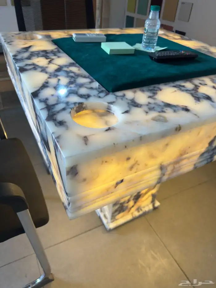 طاولة بلوت 1
