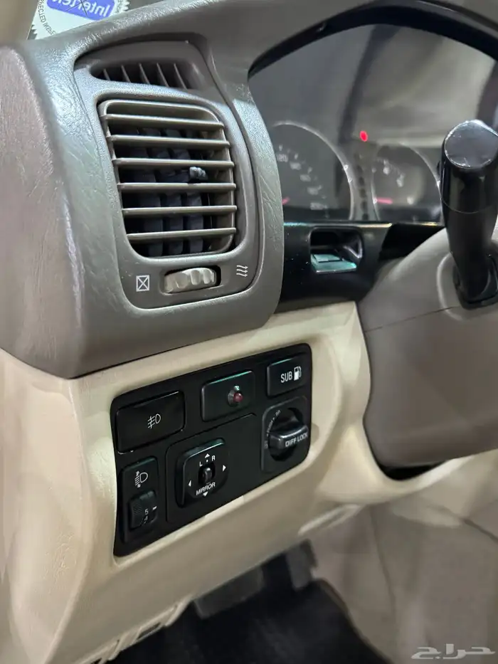 جيب لاندكروزر 2007 GXR 10