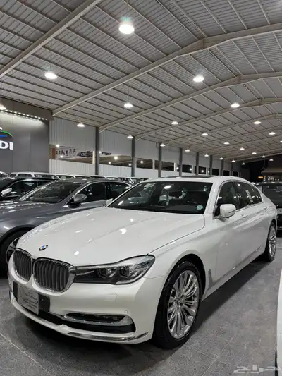 بي ام دبليو 2018 فل كامل li730 لدى معرض (الرشيدي) 2