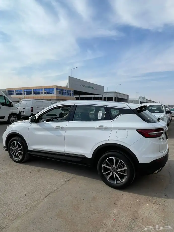 جيلي كولراي موديل 2022 عداد 47 نظيف 4