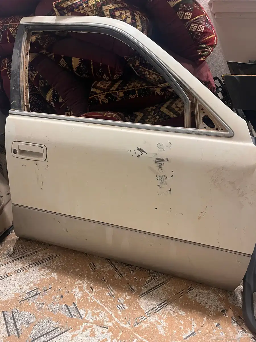 للبيع مجموعة اغراض لكزس 400 97 بيع سمح باذن الله 8