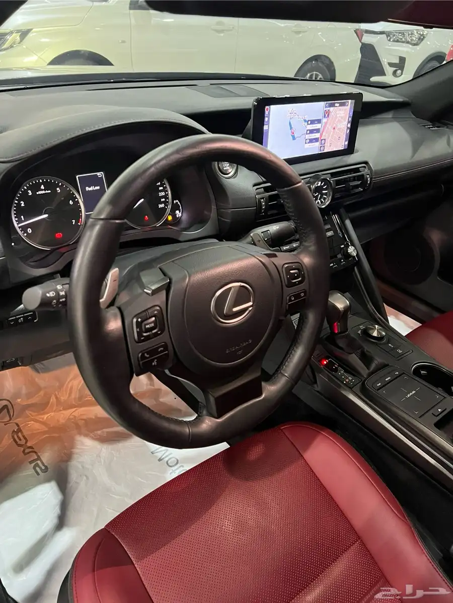 لكزس IS350 CC 2024 شبه جديد ( الوكيل عبداللطيف جميل ) index