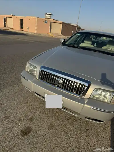 فورد ماركيز 2008 أمريكي 6