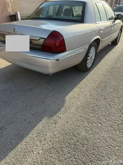 فورد ماركيز 2008 أمريكي 4