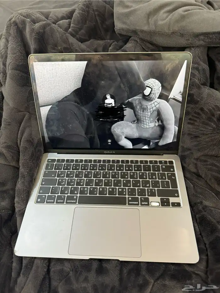 ماك بوك 2020 1