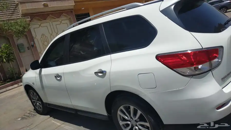 باث فايندر2016 دبل نضيفه جاها حادث قبل 6 سنوات خفيف في صدام 0