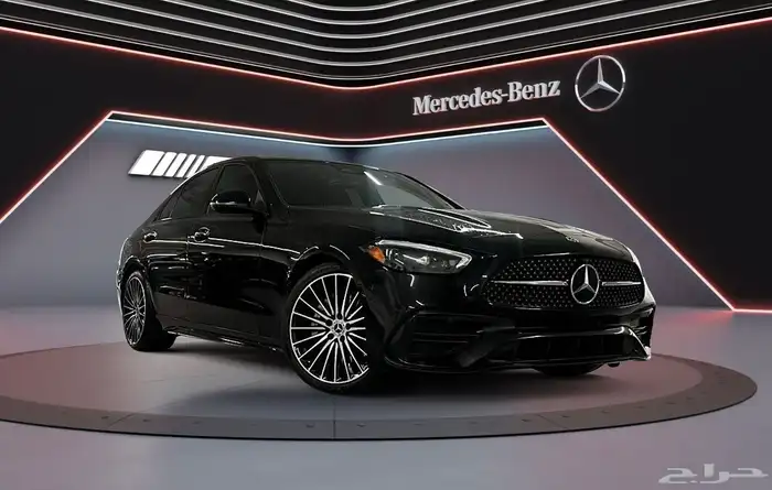 2023 مرسيدس C300 فل كامل بحالة شبه جديده وسعر مميز 1