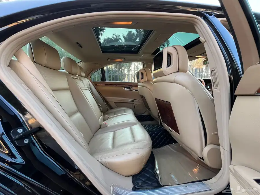 مرسيدس بانوراما S350 موديل 2010 ( بحالة الوكالة ) 39
