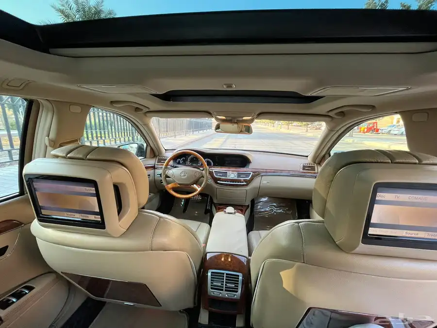 مرسيدس بانوراما S350 موديل 2010 ( بحالة الوكالة ) 47