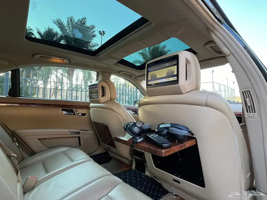 مرسيدس بانوراما S350 موديل 2010 ( بحالة الوكالة ) 43