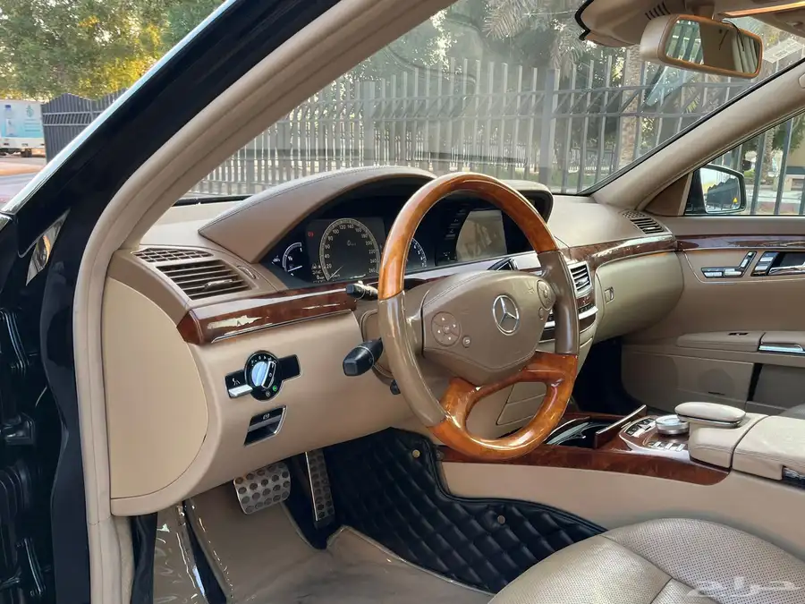 مرسيدس بانوراما S350 موديل 2010 ( بحالة الوكالة ) 57