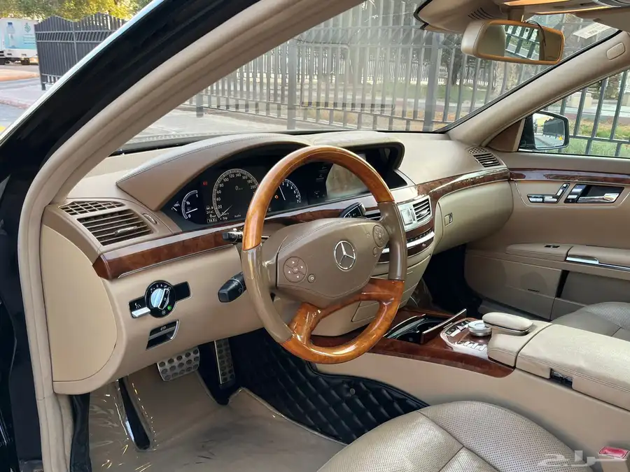 مرسيدس بانوراما S350 موديل 2010 ( بحالة الوكالة ) 59