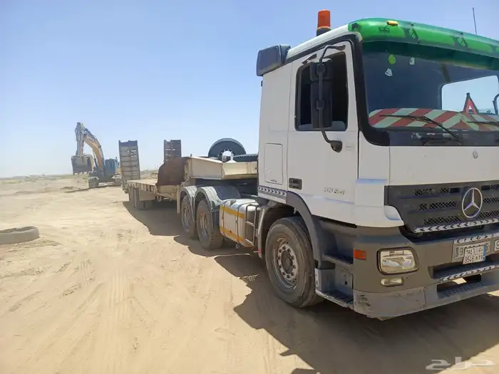 لوبد 3ماحور دبل 8سلندر لنقل جميع المعدات الثقيل 1