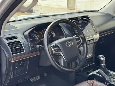 تويوتا برادو 2020-VXوكاله 15