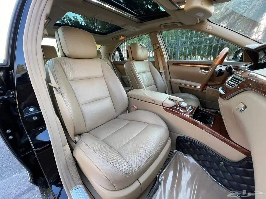 مرسيدس بانوراما S350 موديل 2010 ( بحالة الوكالة ) 41