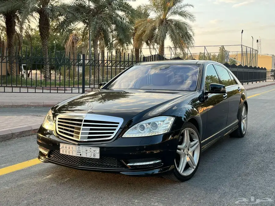 مرسيدس بانوراما S350 موديل 2010 ( بحالة الوكالة ) 3