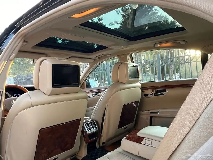 مرسيدس بانوراما S350 موديل 2010 ( بحالة الوكالة ) 51