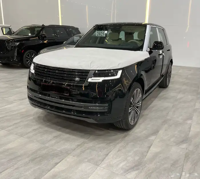 رنج روفر 2025 اوتوبيغرافي V8 شبه اصفار .. 0