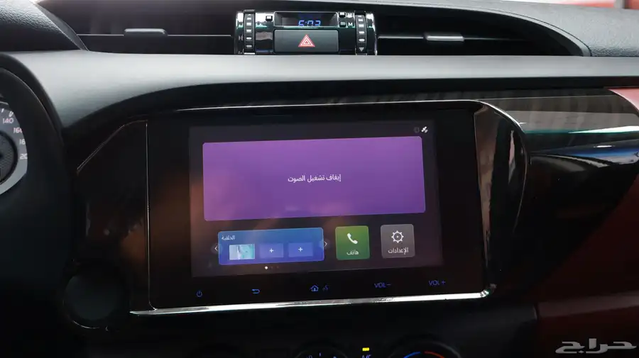 هايلكس بنزين غمارتين قير عادي 2025 17