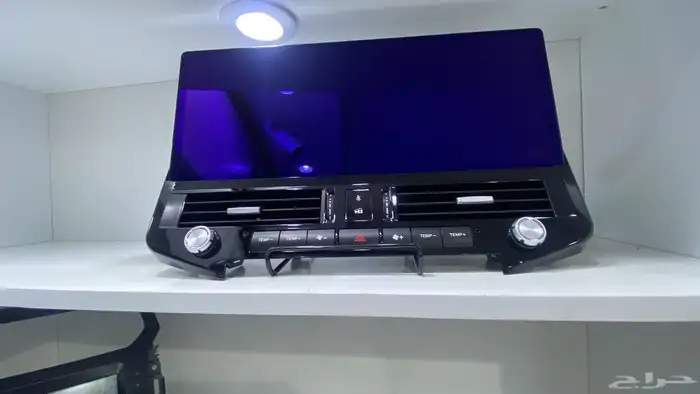 جميع شاشات السيارات متوفرة مع خدمه التركيب لأي مكان مجان 22