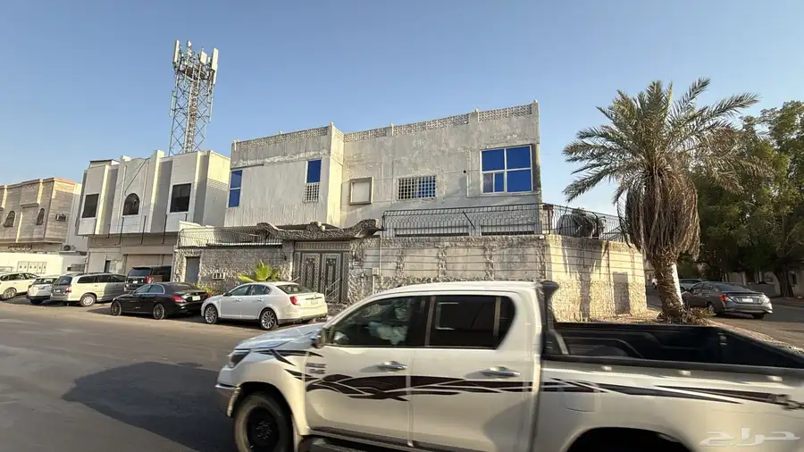 فرصه عماره للبيع على طريق الامام مسلم في المدينه المنوره 4
