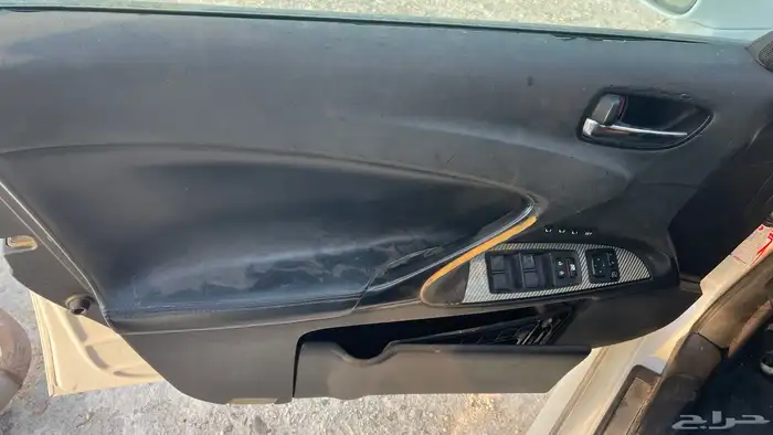 لكزس RCF 2012 قطع غيار في البحرين 4