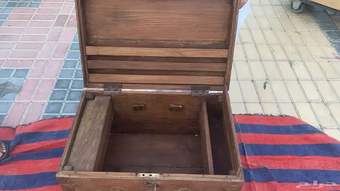 صندوق البحاره بشتخته لجمع اللولو منقوش بالنحاس نادر ونظيف 2