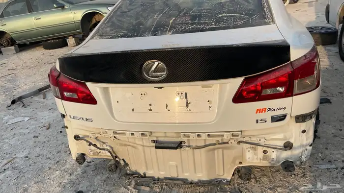 لكزس RCF 2012 قطع غيار في البحرين 0