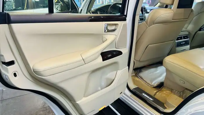 LX570 -مديل -2015 10