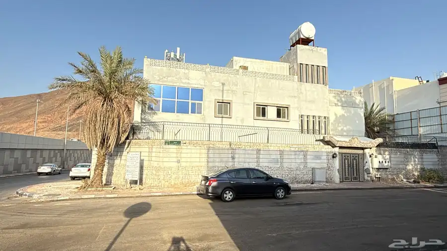 فرصه عماره للبيع على طريق الامام مسلم في المدينه المنوره 6