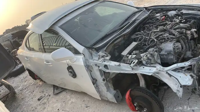 لكزس RCF 2012 قطع غيار في البحرين 19