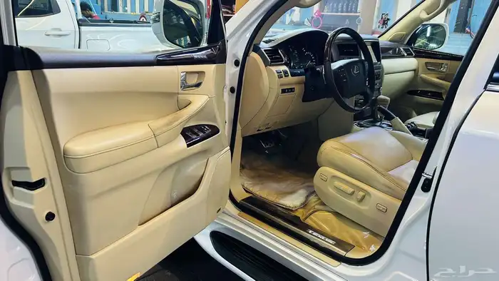 LX570 -مديل -2015 5