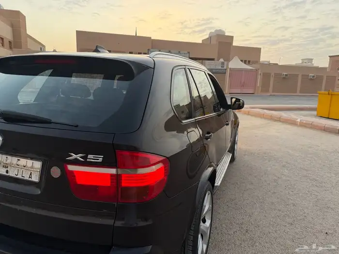 جيب بي أم ال في الخمسة نظيف جدا 14
