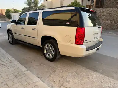 يوكن SLT 2010 4x4 تم البيع 4