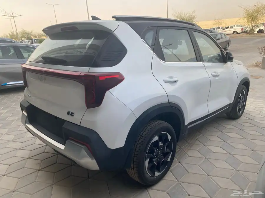 كيا سونيت نص فل مطور سعودي 2024 4