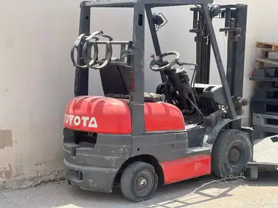 فور كليفت تايوتا بنزين محتاجه صيانه فى المكينه 0