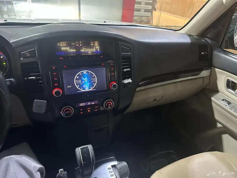 متسوبيشي باجيرو 2010 GLS للبيع 18