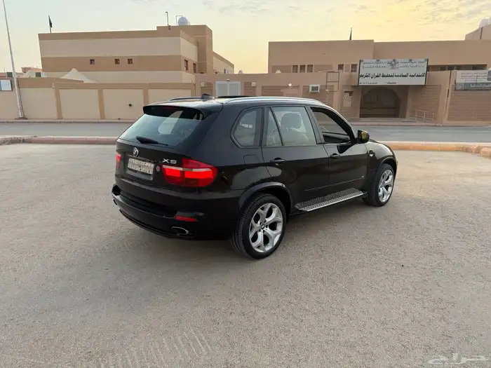 جيب بي أم ال في الخمسة نظيف جدا 8