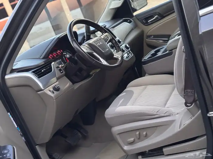 جمس يوكون XL طويل مطور SLE بدون دبل موديل 2020 40