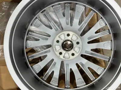 جنوط لكزس 350 RX مقاس 21 موديل 2025 16