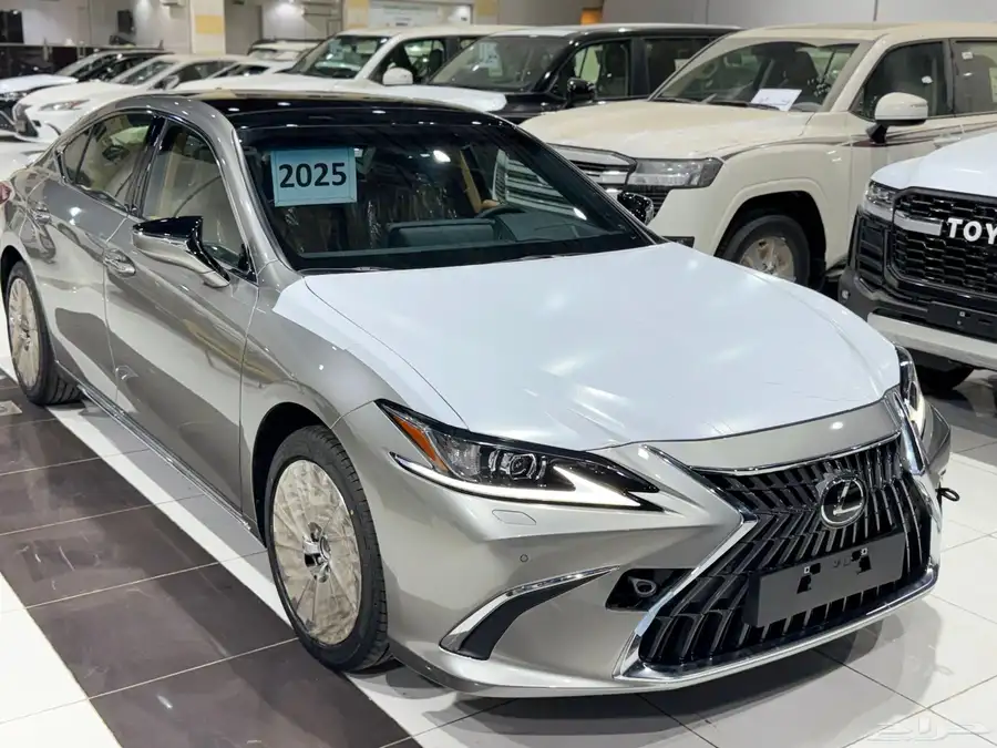لكزس ES 350 بريمي CC بانوراما بروجيكتر 2025 نظام 50-50 2